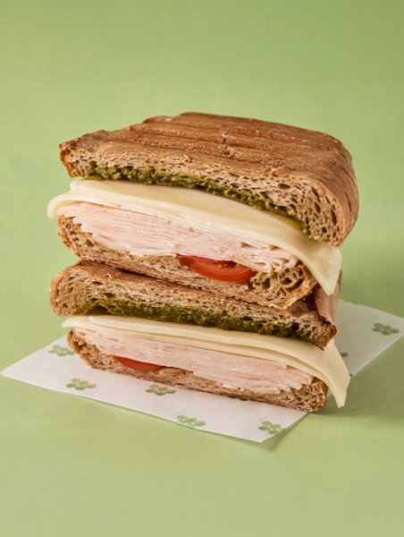 Turkey Pesto Sandwich