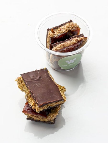 Pistachio Date Bar
