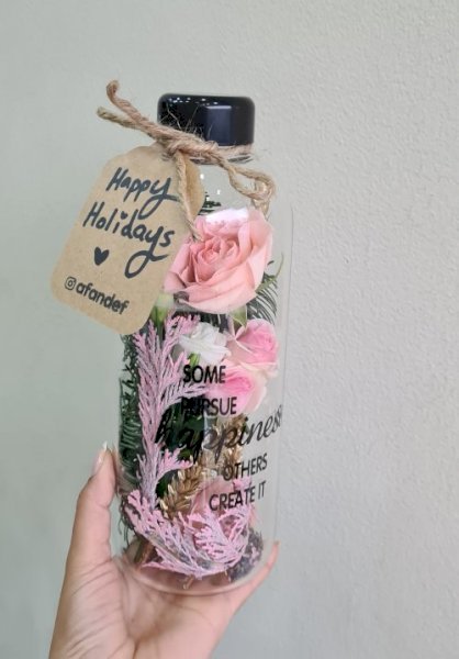 Christmas in a Bottle الكرسمس في زجاجة