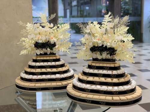 Beige-White, Black ribbon- 2kg