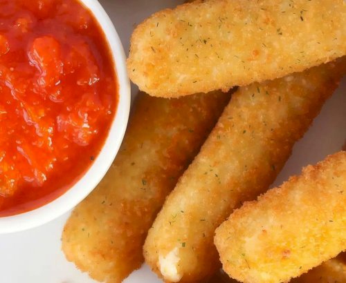 mozzerlla cheese sticks