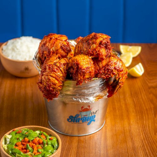 LOBSTER TAIL POT (WITH CORN)